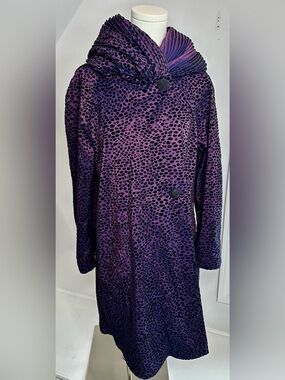 Mycra Pac Now Reversible Purple Animal Print Hooded Raincoat XS